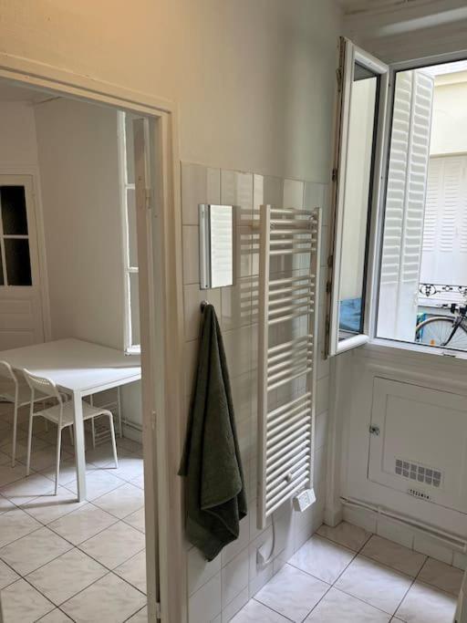 Apartment In Montmartre, Paris, Near Sacre-Coeur Read Host Profile For Booking Esterno foto
