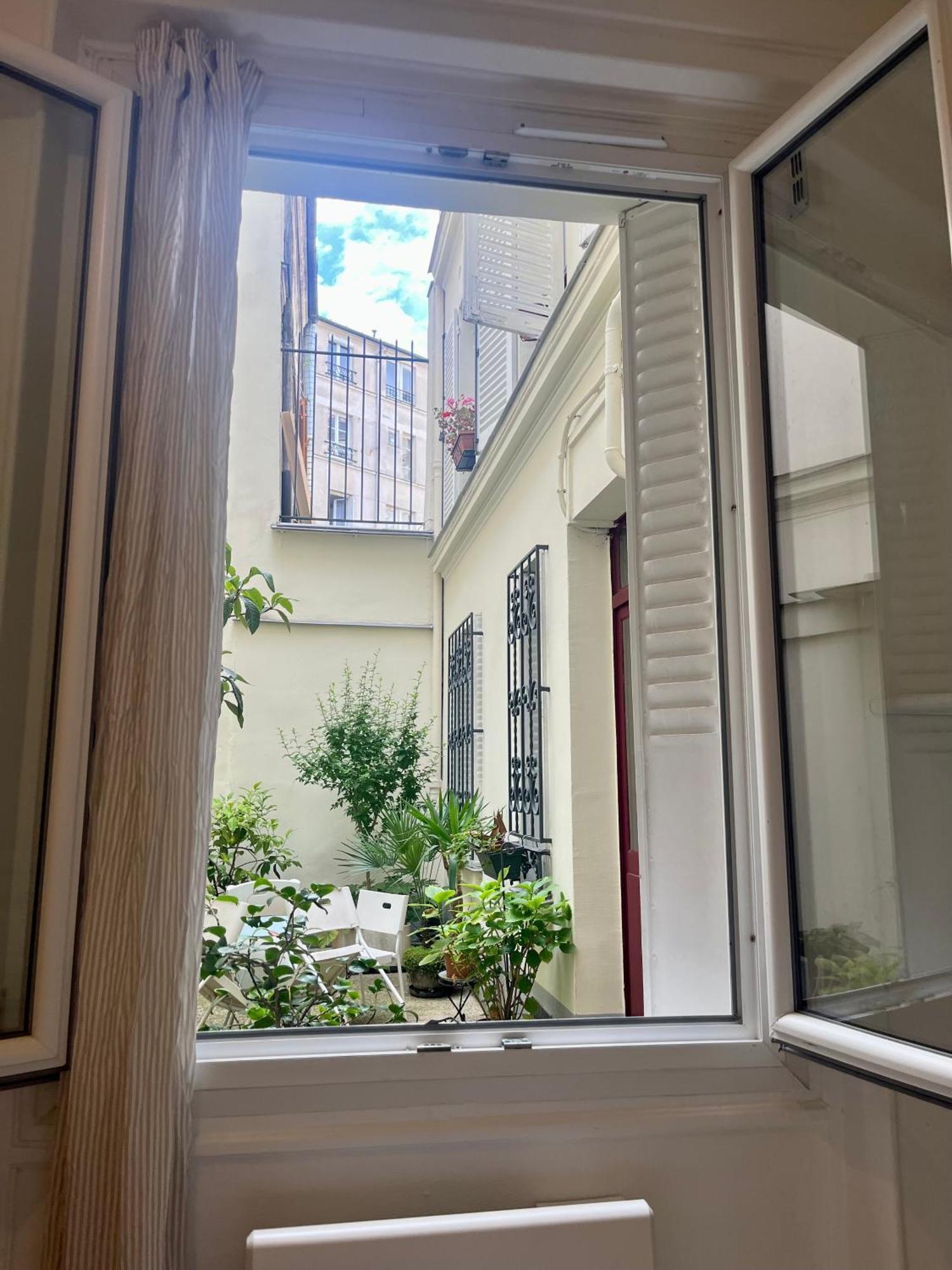 Apartment In Montmartre, Paris, Near Sacre-Coeur Read Host Profile For Booking Esterno foto