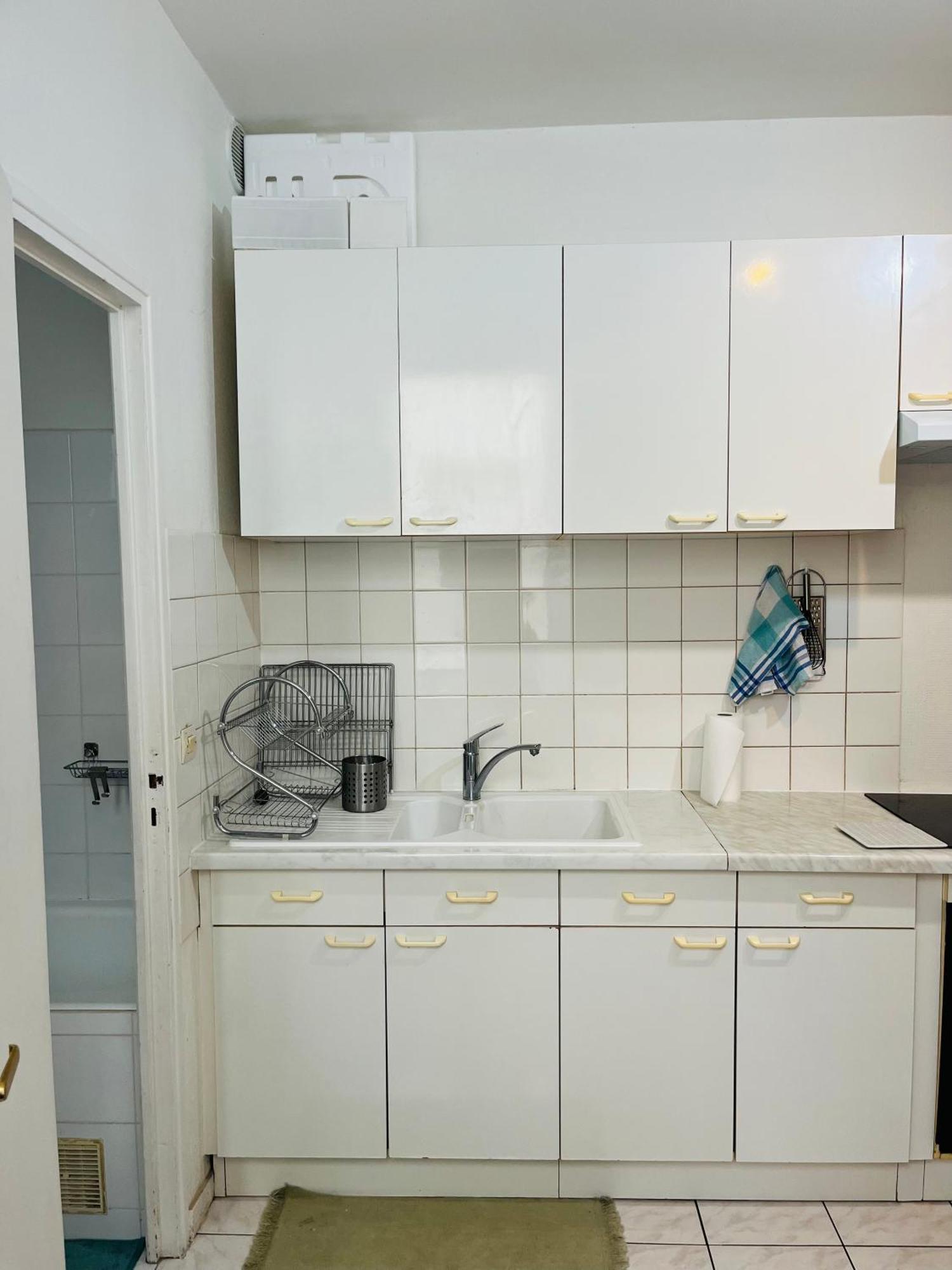 Apartment In Montmartre, Paris, Near Sacre-Coeur Read Host Profile For Booking Esterno foto